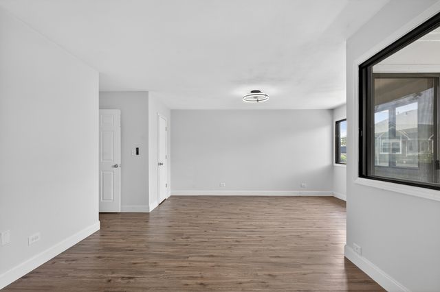 1 W Boulder Court 1B, Palos Hills, IL 60465