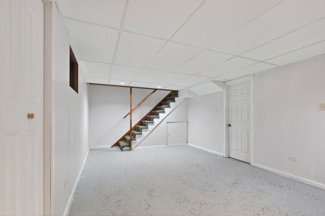 1 W Boulder Court 1B, Palos Hills, IL 60465