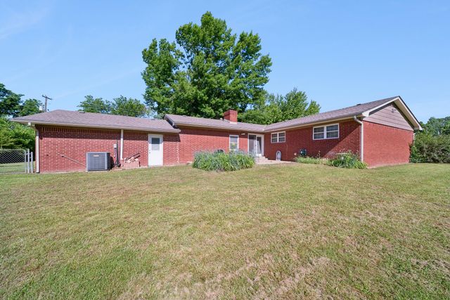 758 Summer Lane, Claremore, OK 74019