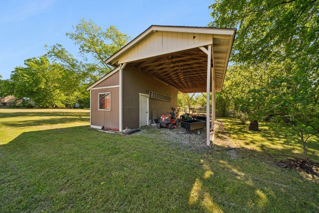 758 Summer Lane, Claremore, OK 74019