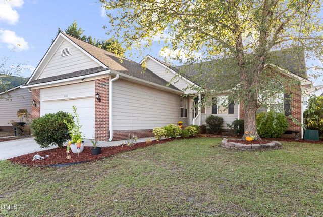 4808 Miranda Drive, Hope Mills, NC 28348