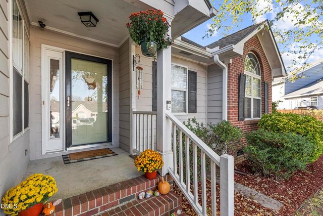 4808 Miranda Drive, Hope Mills, NC 28348