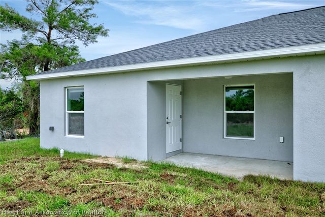 1460 Aleutian Street NE, Lake Placid, FL 33852