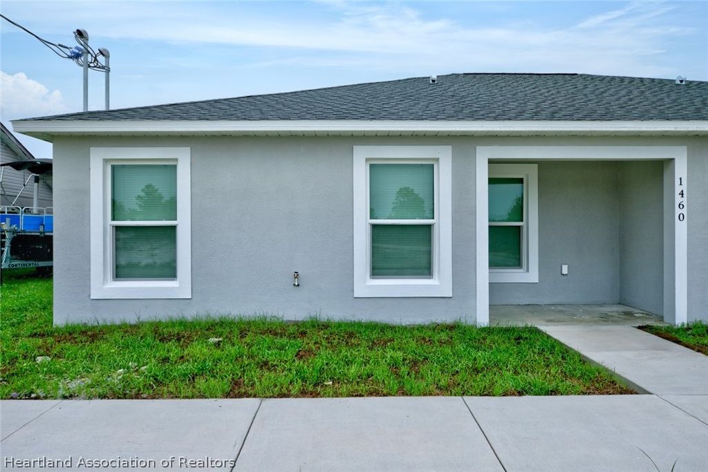 1460 Aleutian Street NE, Lake Placid, FL 33852