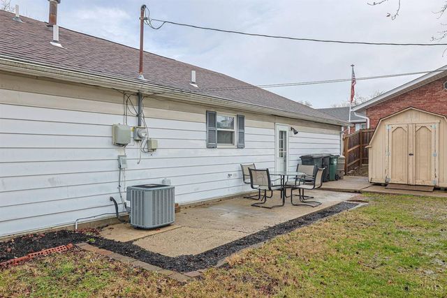 15 Old Orchard Lane, Monroe, OH 45050