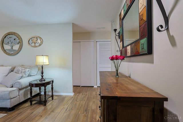 15 Old Orchard Lane, Monroe, OH 45050