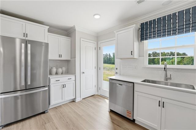 110 Pineberry Way, Greensboro, NC 27410