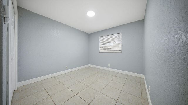 4681-4685 SW 43rd Terrace, Fort Lauderdale, FL 33314