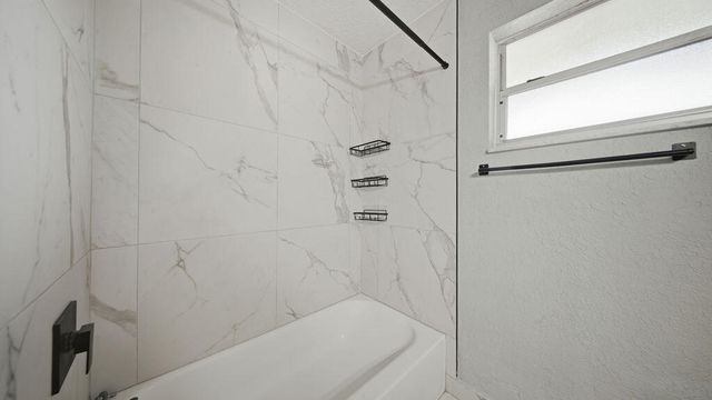 4681-4685 SW 43rd Terrace, Fort Lauderdale, FL 33314