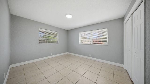 4681-4685 SW 43rd Terrace, Fort Lauderdale, FL 33314