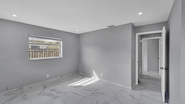 4681-4685 SW 43rd Terrace, Fort Lauderdale, FL 33314