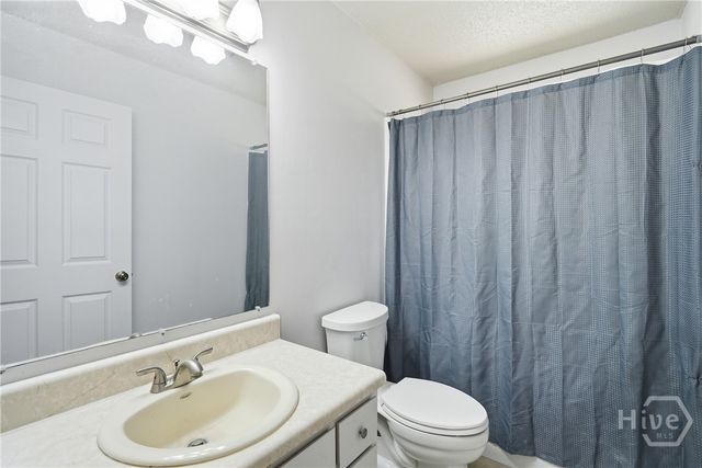 551 Ashmore Road, Hinesville, GA 31313