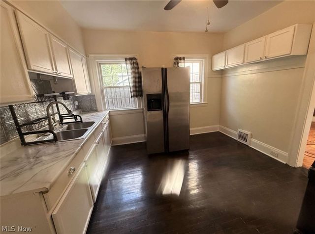 14924 Arden Avenue, Lakewood, OH 44107