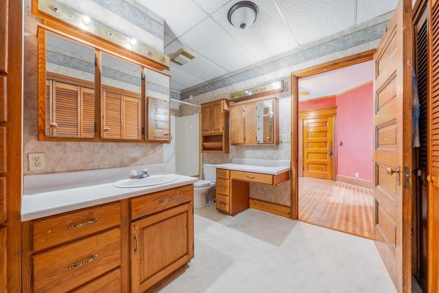 541 MT VERNON STREET, Oshkosh, WI 54901