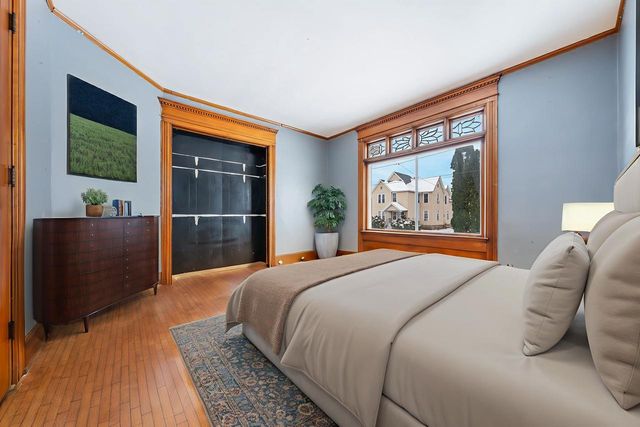 541 MT VERNON STREET, Oshkosh, WI 54901