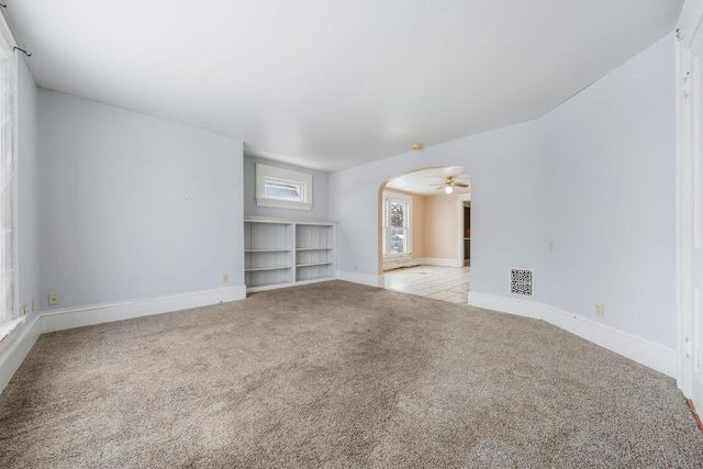 541 MT VERNON STREET, Oshkosh, WI 54901