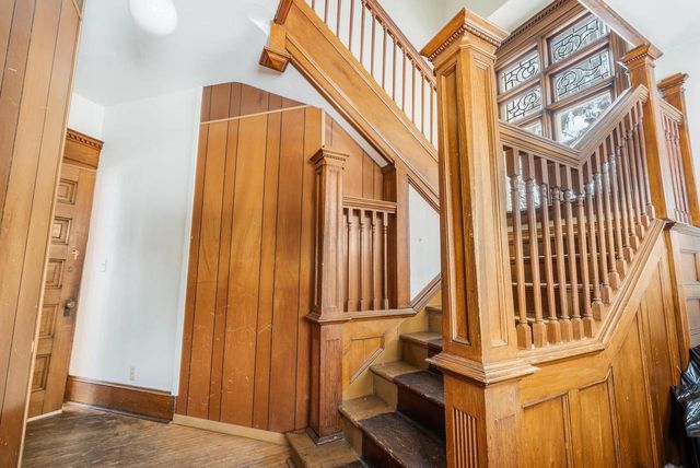 541 MT VERNON STREET, Oshkosh, WI 54901