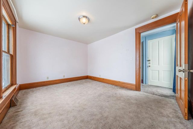 541 MT VERNON STREET, Oshkosh, WI 54901