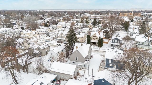 541 MT VERNON STREET, Oshkosh, WI 54901