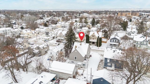 541 MT VERNON STREET, Oshkosh, WI 54901