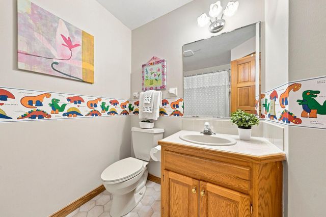 13575 Harwell Path, Apple Valley, MN 55124