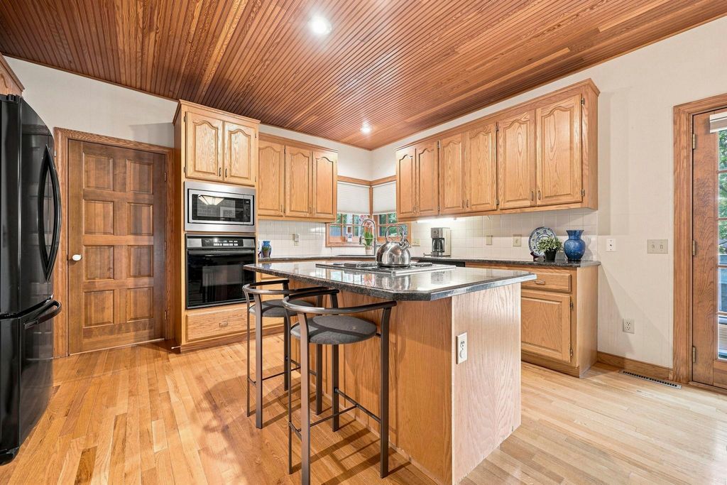 13575 Harwell Path, Apple Valley, MN 55124 — photo 4