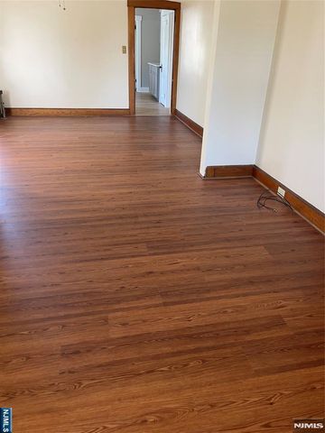 140 Westervelt Avenue 1, Hawthorne, NJ 07506