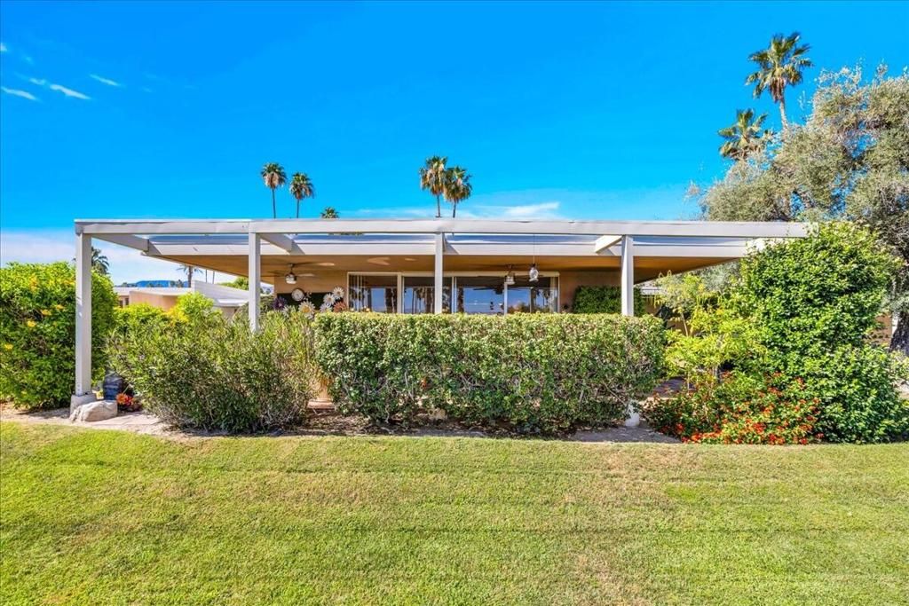 Image 30 of property listing at 46153 Highway 74 #109, Palm Desert, CA 92260