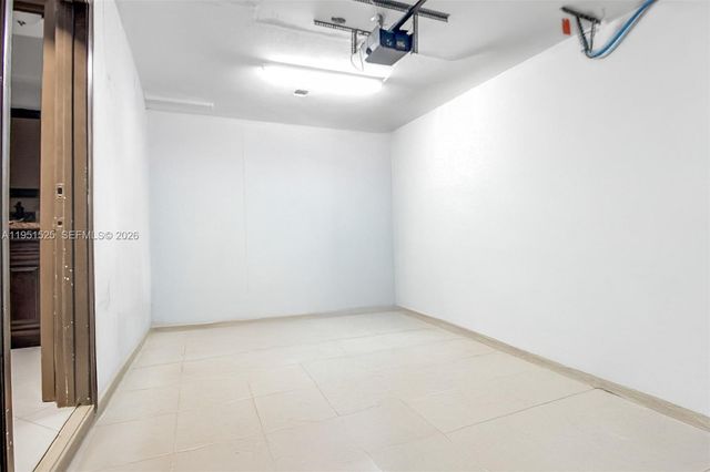 12797 NW 13th St, Sunrise, FL 33323