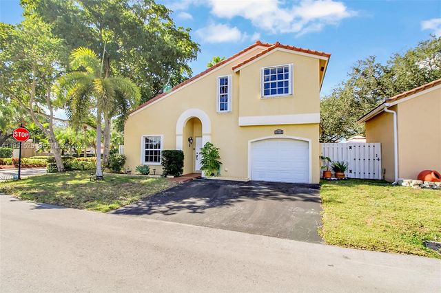 12797 NW 13th St, Sunrise, FL 33323