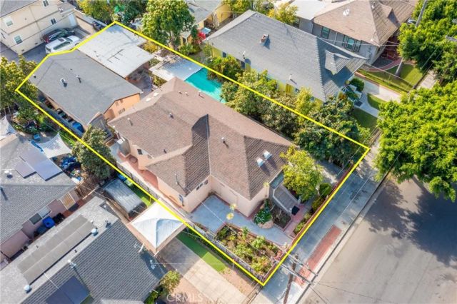 1340 W 25th, Los Angeles, CA 90007