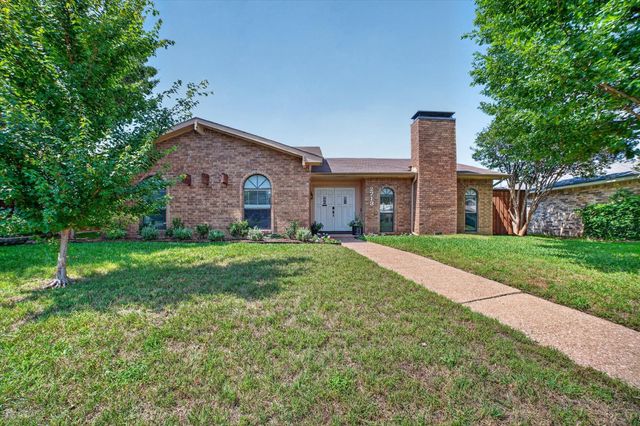 2713 Esquire Lane, Garland, TX 75044