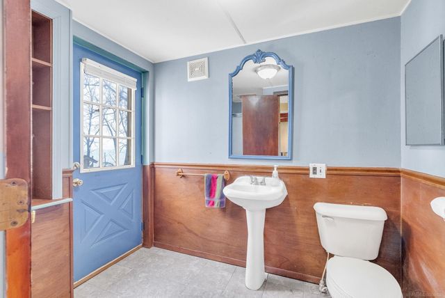 4055 Lakeshore Road, Lexington Twp, MI 48450