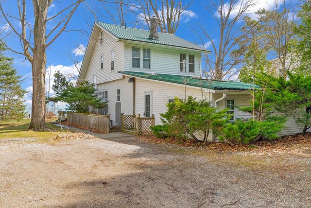 4055 Lakeshore Road, Lexington Twp, MI 48450