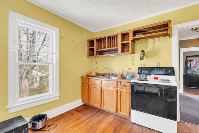 4055 Lakeshore Road, Lexington Twp, MI 48450