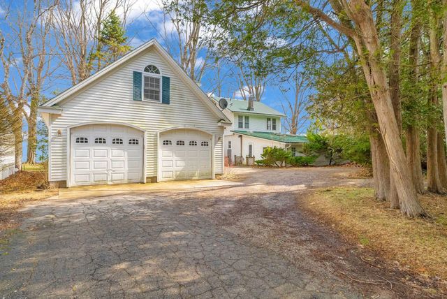 4055 Lakeshore Road, Lexington Twp, MI 48450