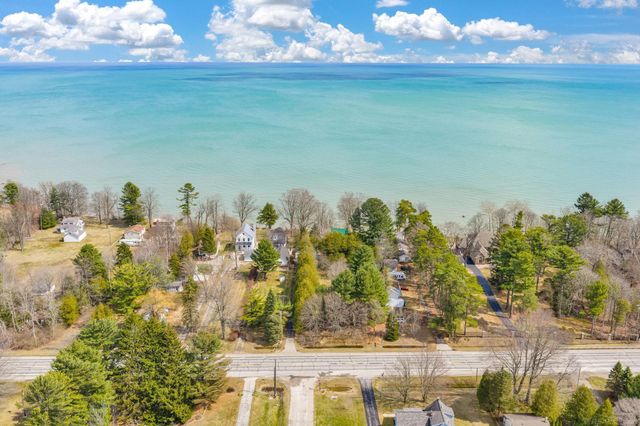 4055 Lakeshore Road, Lexington Twp, MI 48450