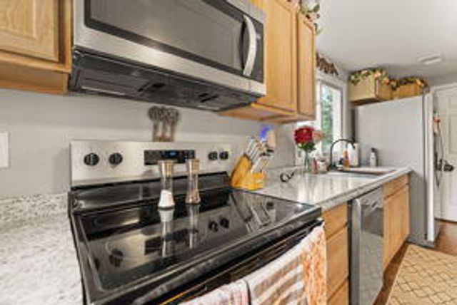 5600 Richmond Road, Irvine, KY 40336