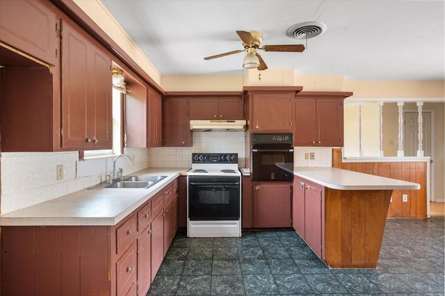 5220 41st Street, Lubbock, TX 79414