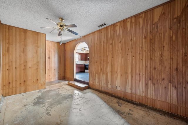 5220 41st Street, Lubbock, TX 79414