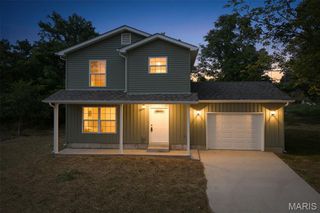 404 E Plattin Street, De Soto, MO 63020