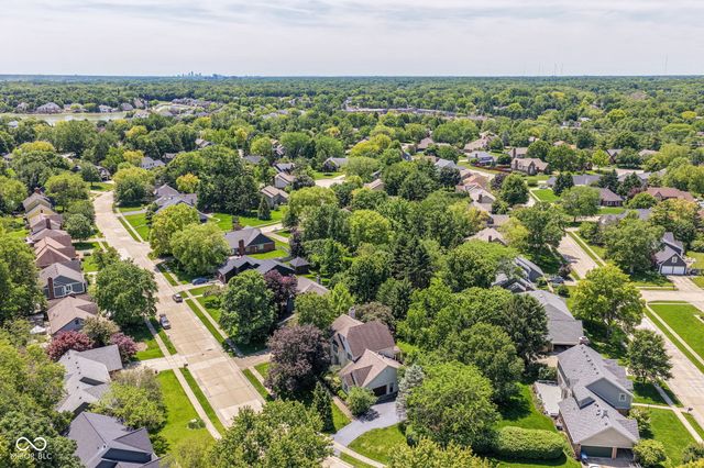 12958 Limberlost Drive, Carmel, IN 46033