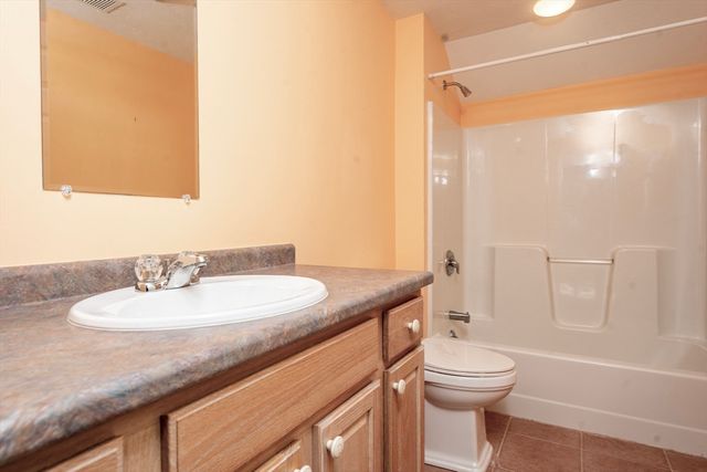 153 Leisure Green Dr 749, Mashpee, MA 02649