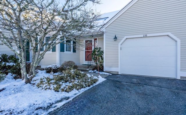 153 Leisure Green Dr 749, Mashpee, MA 02649