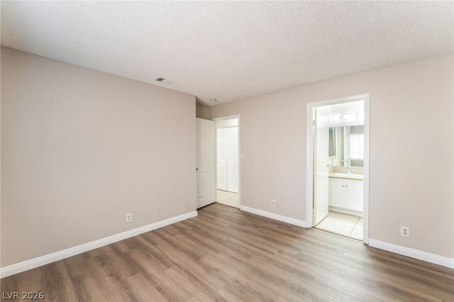 4580 CARRIAGE PARK Drive, Las Vegas, NV 89121