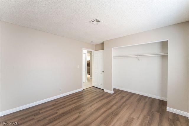 4580 CARRIAGE PARK Drive, Las Vegas, NV 89121