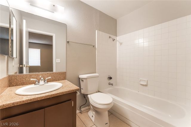 4580 CARRIAGE PARK Drive, Las Vegas, NV 89121