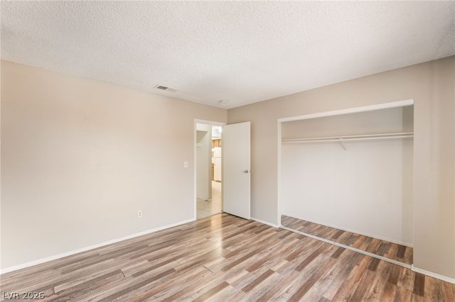 4580 CARRIAGE PARK Drive, Las Vegas, NV 89121