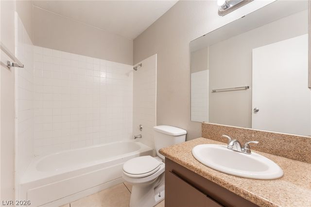 4580 CARRIAGE PARK Drive, Las Vegas, NV 89121