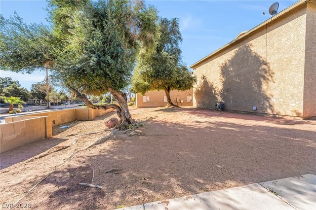 4580 CARRIAGE PARK Drive, Las Vegas, NV 89121